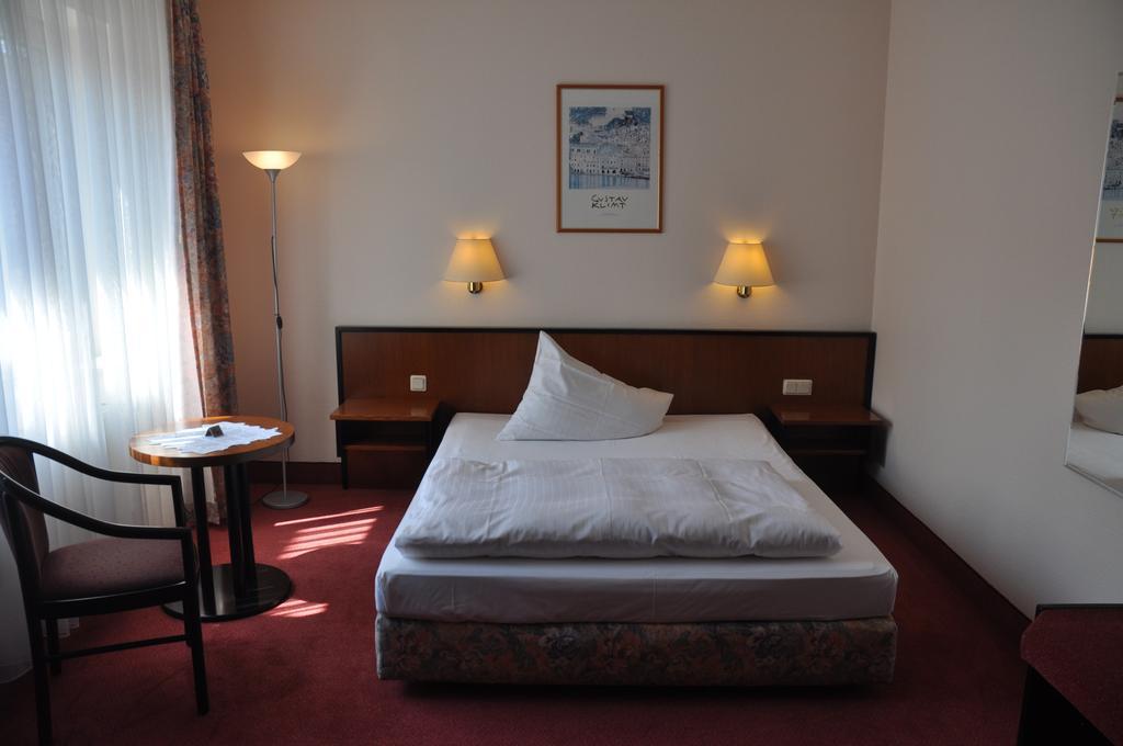 City Hotel Aschersleben Eksteriør bilde
