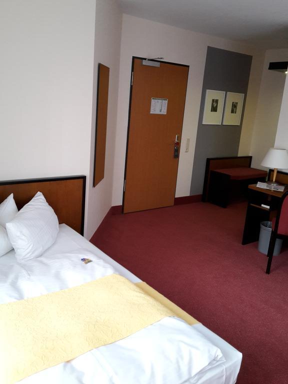 City Hotel Aschersleben Eksteriør bilde