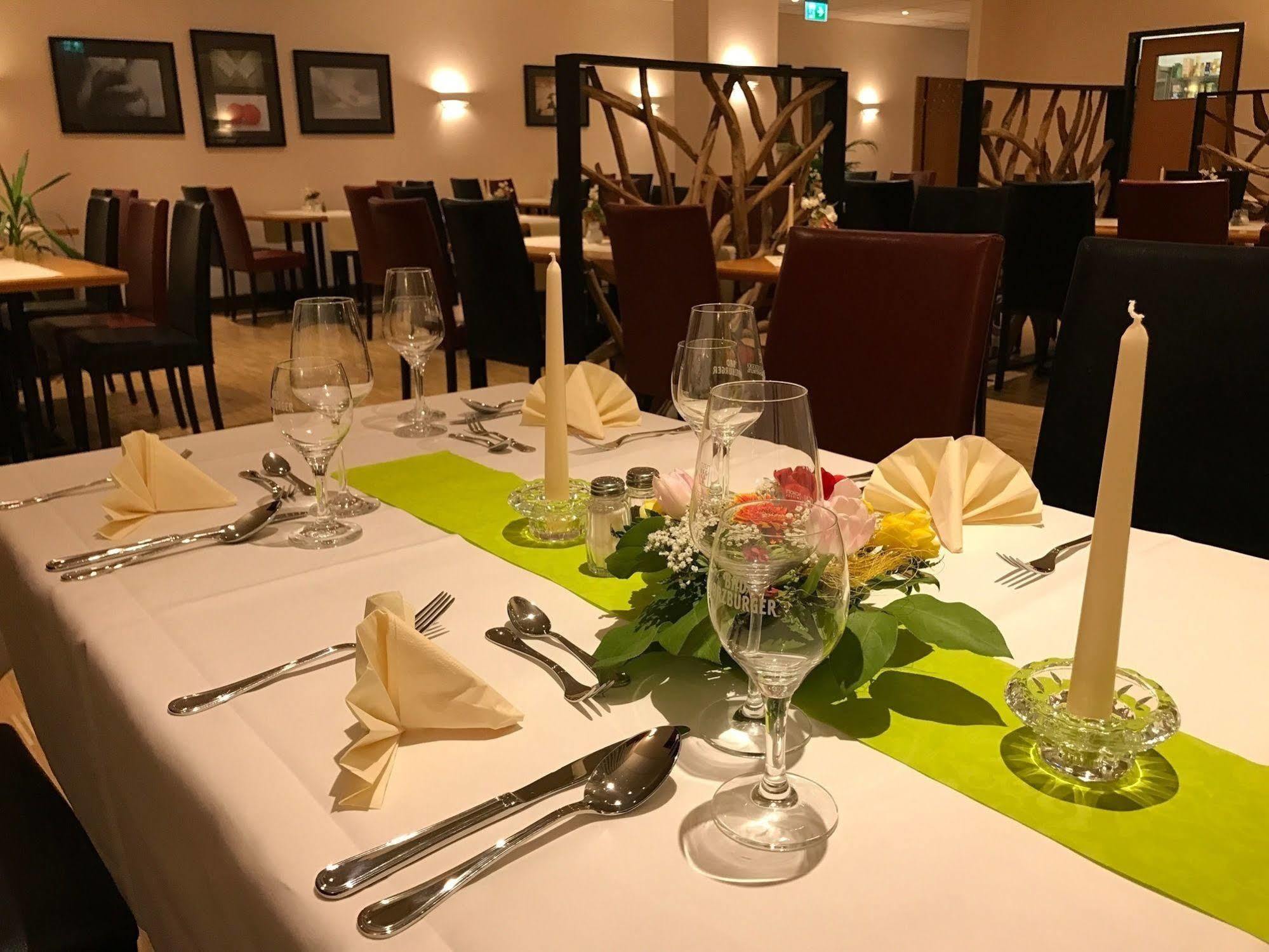 City Hotel Aschersleben Eksteriør bilde