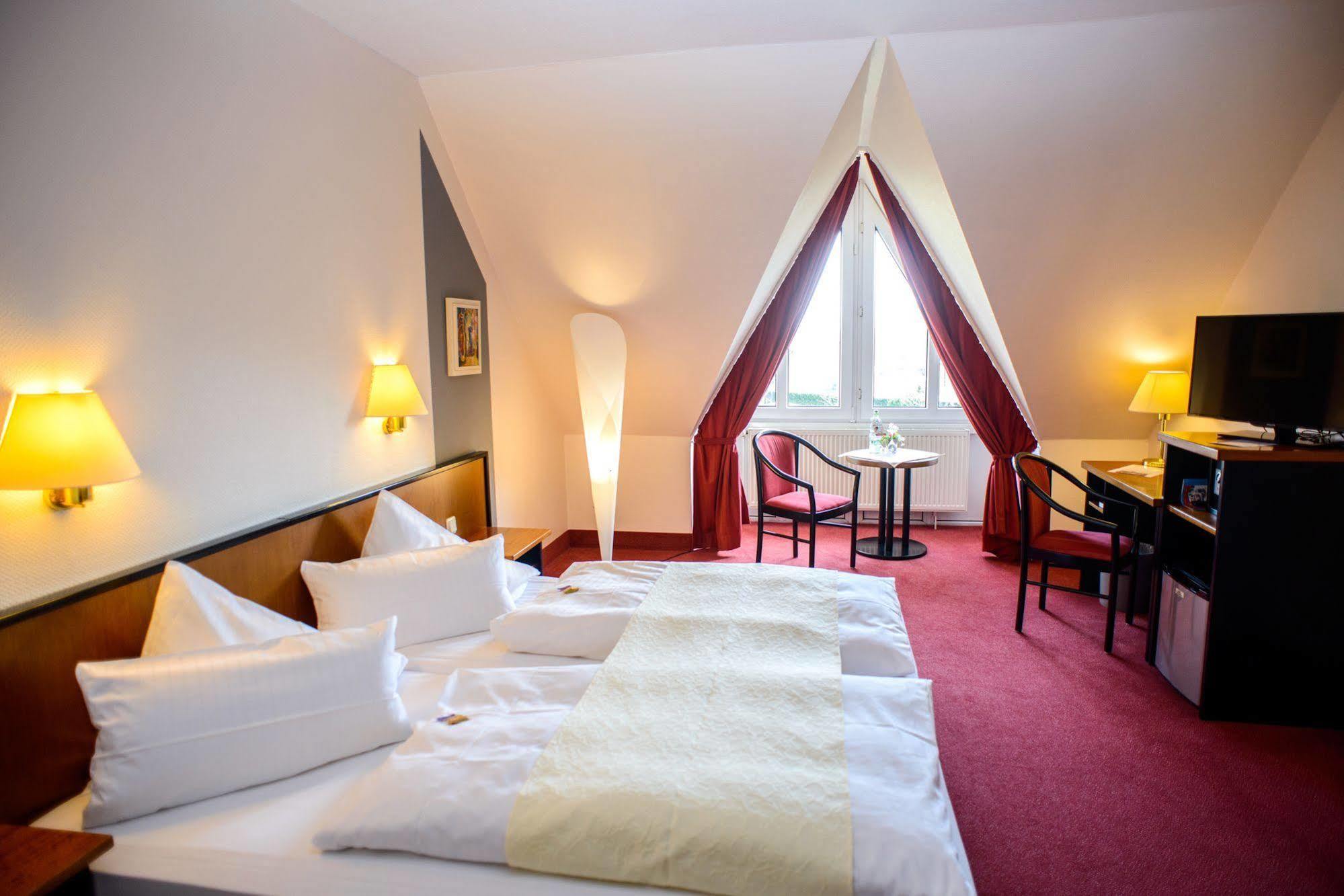 City Hotel Aschersleben Eksteriør bilde