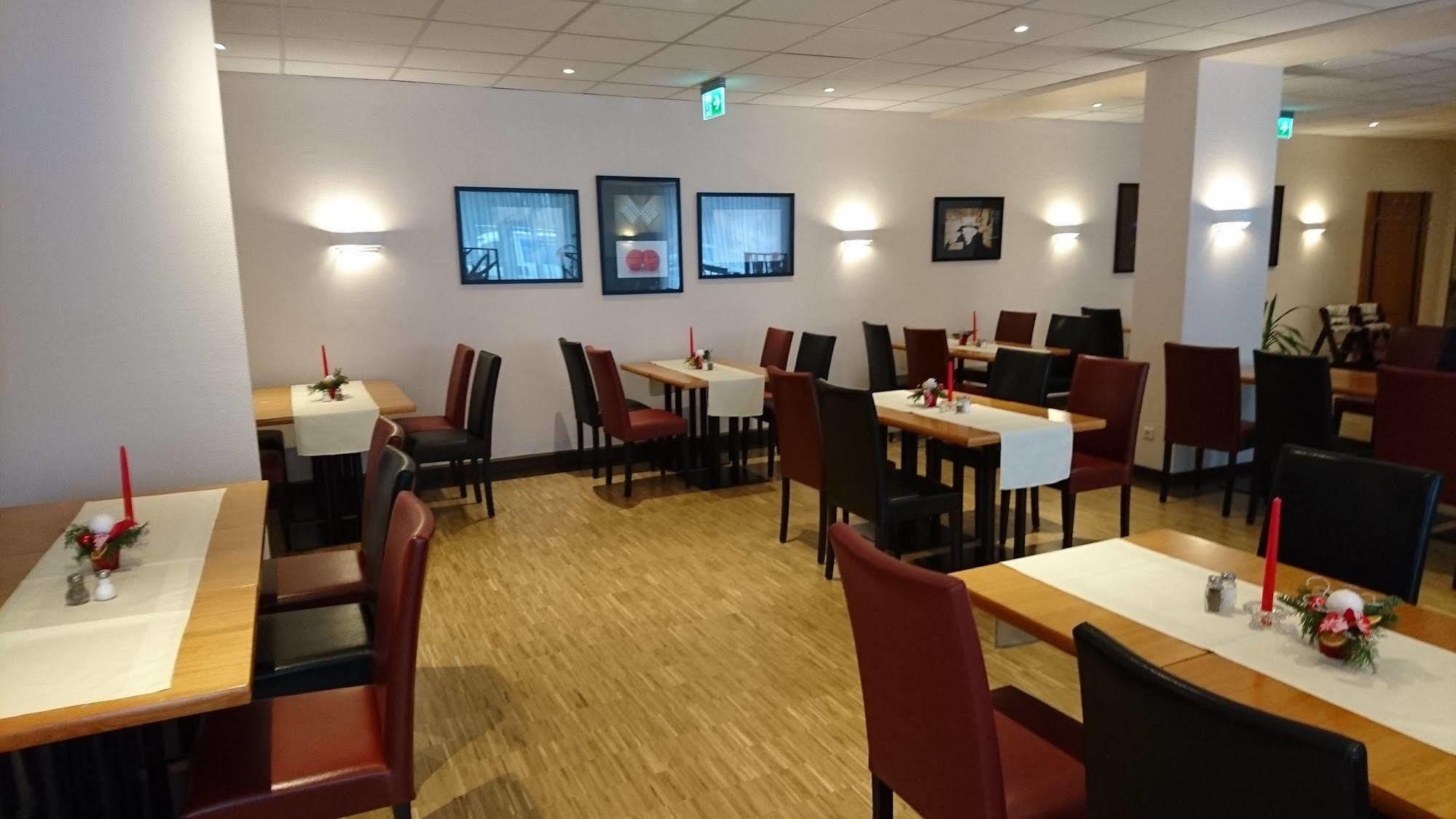 City Hotel Aschersleben Eksteriør bilde